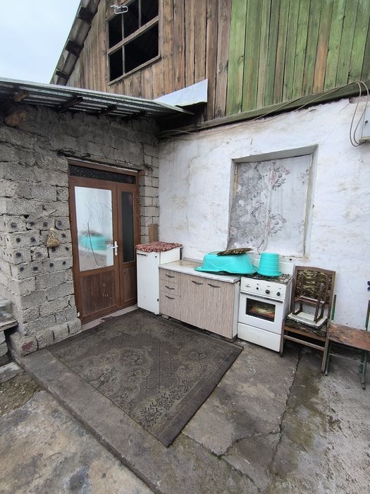 Дом СТАРЫЕ СЕРГЕЛИ.2 ком. 1,4 сотки. Фасад 11 метров . Срочно 35.000уе