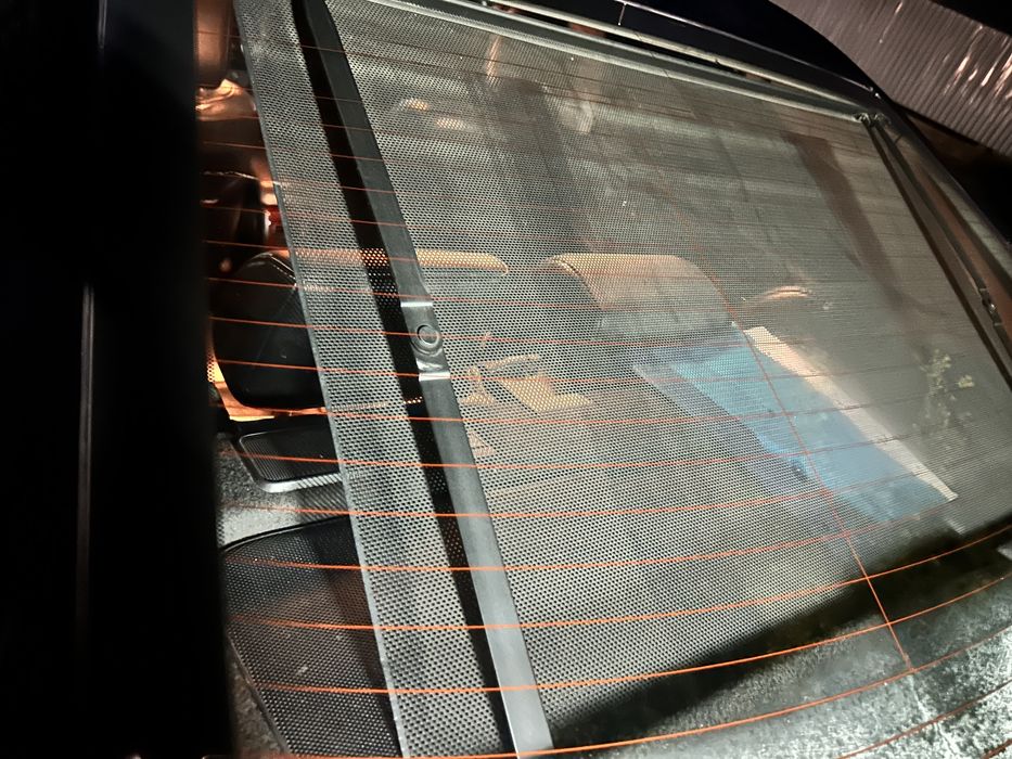 Задний шторка на камри 50