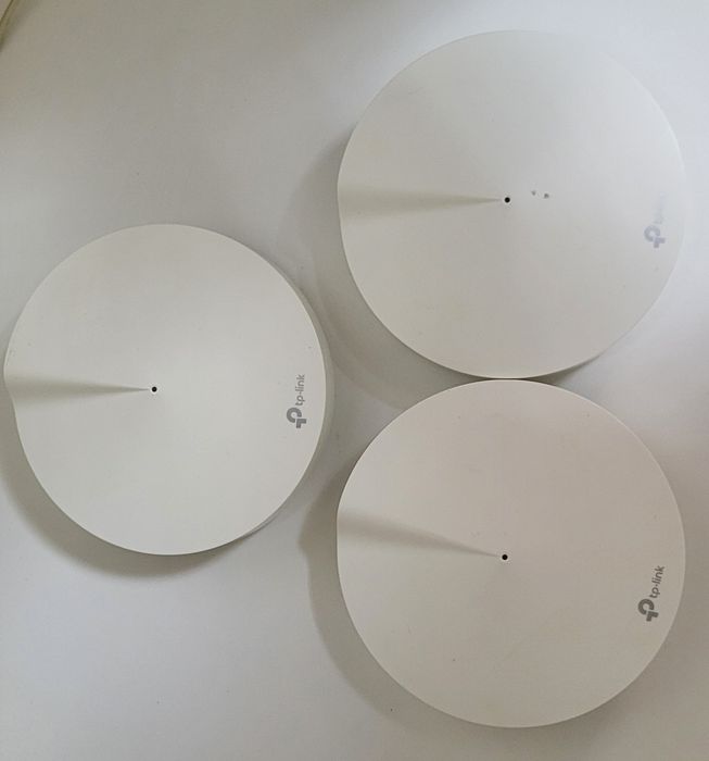 Sistem Wi-Fi Mesh TP-Link Deco M9 Plus (3-pack) AC2200 Smart cu acoperire completa