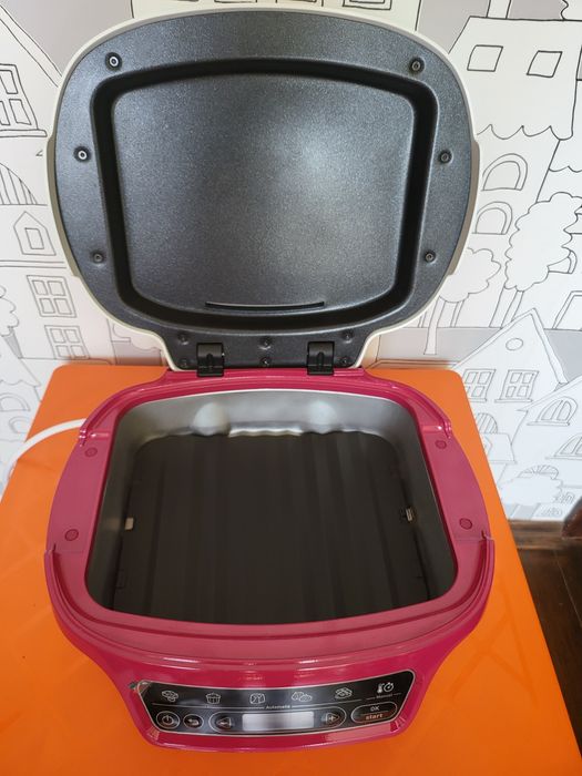 Уред за десерти и сладкиши Tefal Cake Factory Delices кейкове мъфини