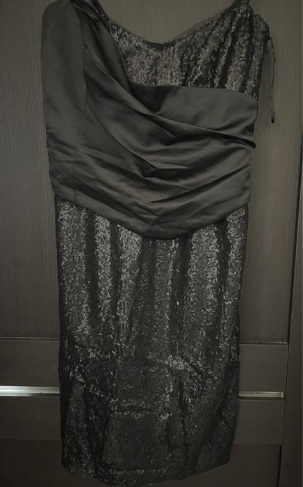 Платье коктельное черное