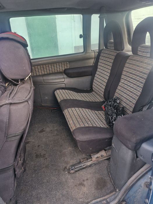 Продам  Мицубиси  RVR