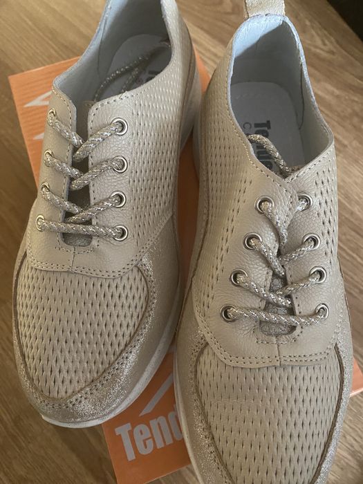 Маратонки Тенденз