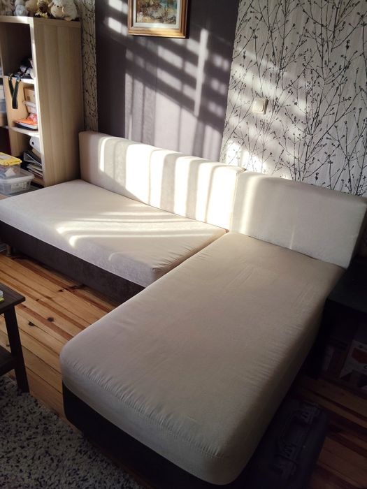 Диван ,две часи разтегателен