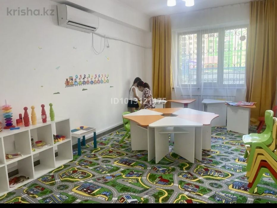 Продам мебель для учебного центра