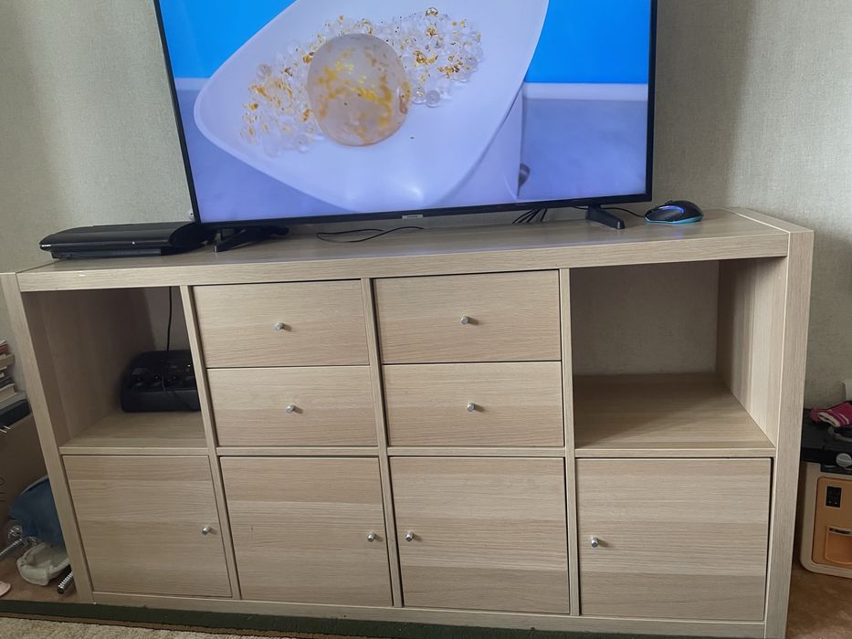 Продам кровать без матраса 160*200