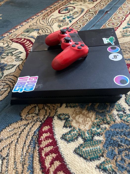 Продам пс 4 читаить описание