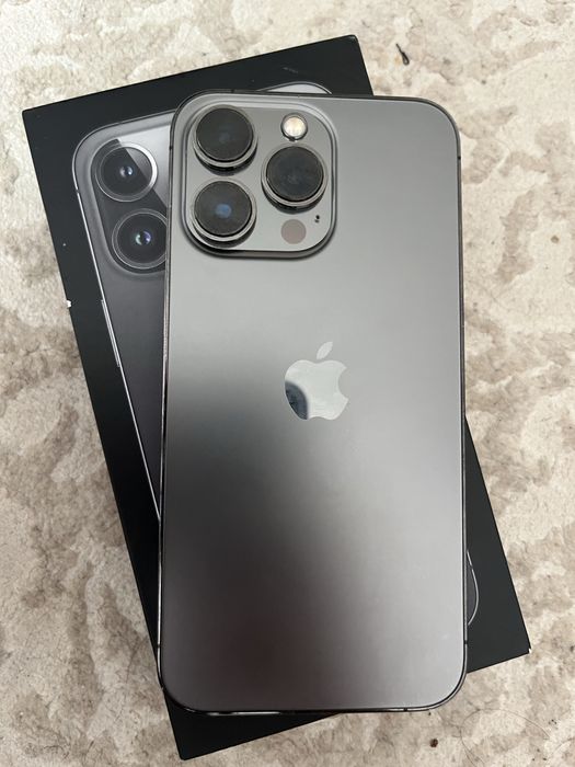 Продам айфон 13про