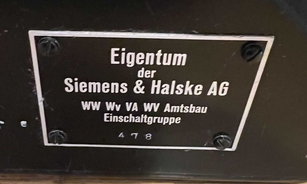 Военна Антична Радиостанция SIEMENNS-УНИКАТ