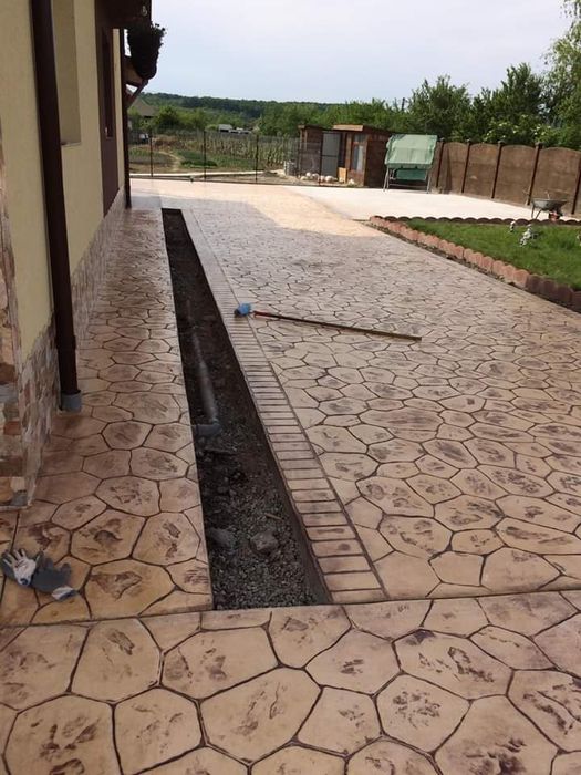 Beton amprentat dezactivat