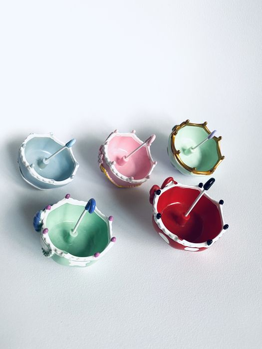 Зонты игрушечные