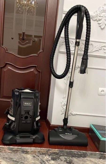 Пылесос Ritello  аппарат!!!