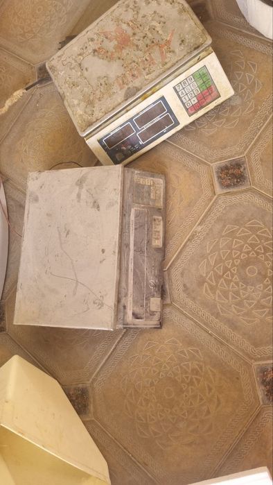 За все 700 тысяч