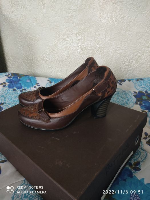 Фирменные туфли б/у