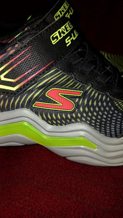 Из США, детские кроссовки от бренда "Skechers Erupters VI" (Оригинал)