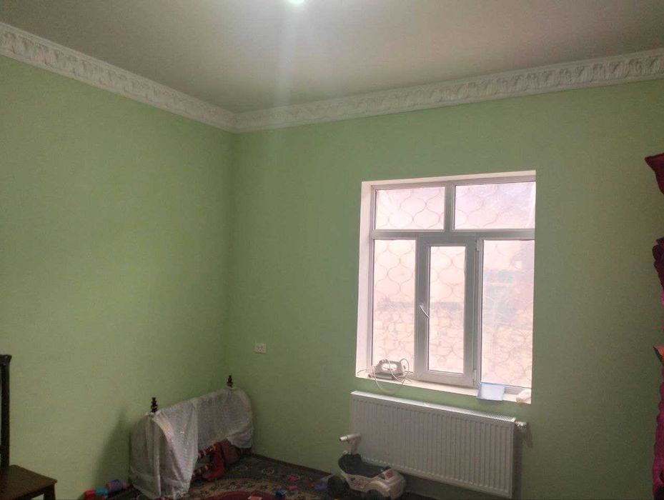 Продаётся участок 4,3 сотки, с домом 5 комнат.