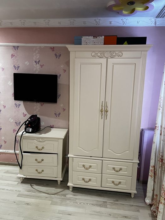 Продам срочно мебель для девочки
