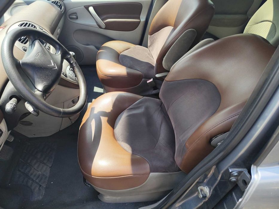 Citroen Xsara Picasso 2.0 - бензин,автоматик - 136к.с - 2004г. на части