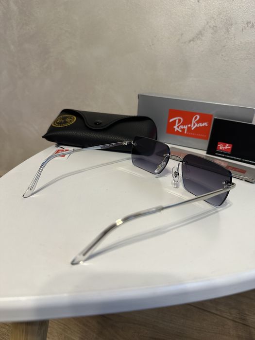 Ochelarii de soare Ray-Ban RB3768