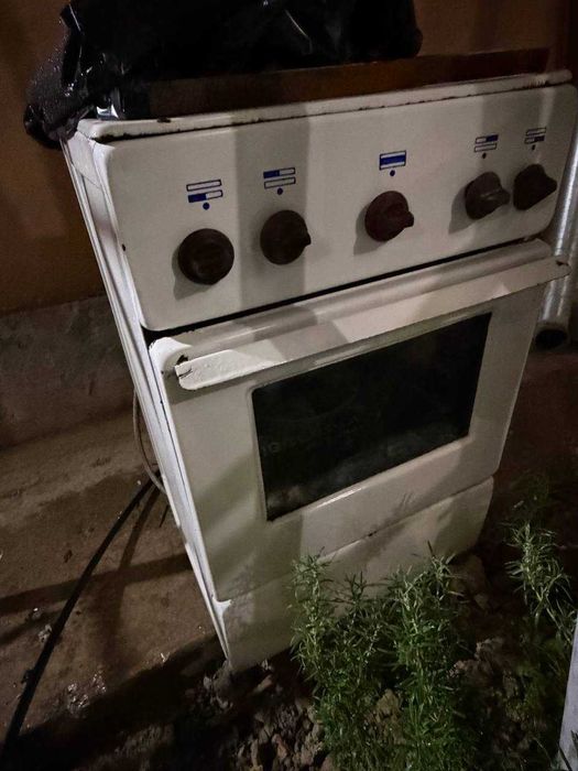 Газовая плита советская (4 конфорки + духовка)