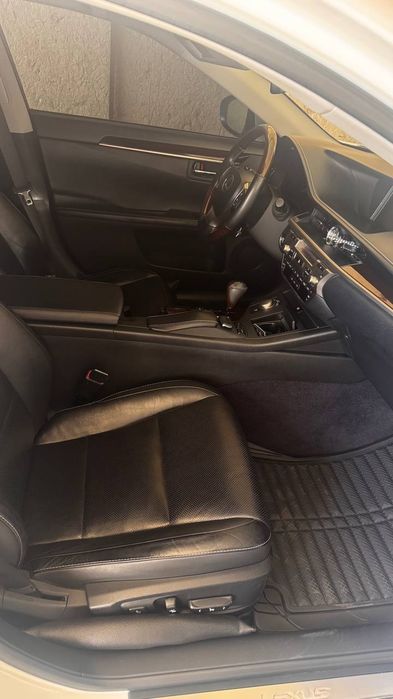 Лексус ЕS 250          Идеал состоянияда   Lexus.