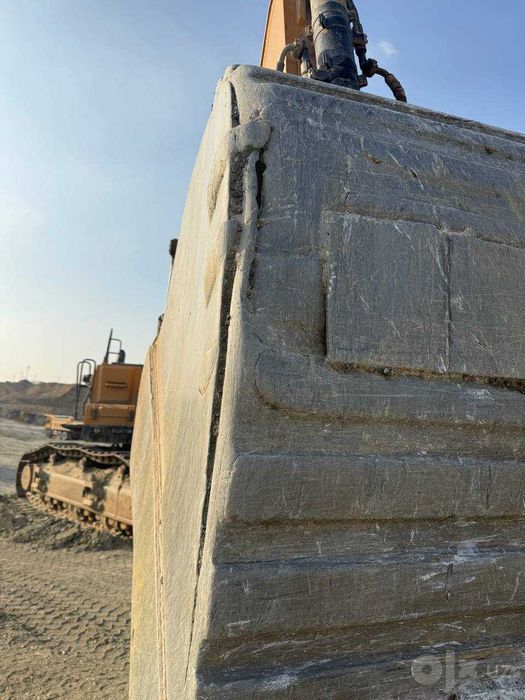 Продаётся карьерный гусеничный экскаватор SANY SY980H