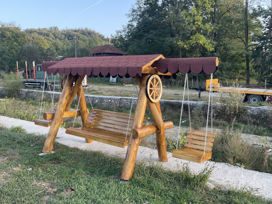 Leagan din lemn masiv / balansoar rustic