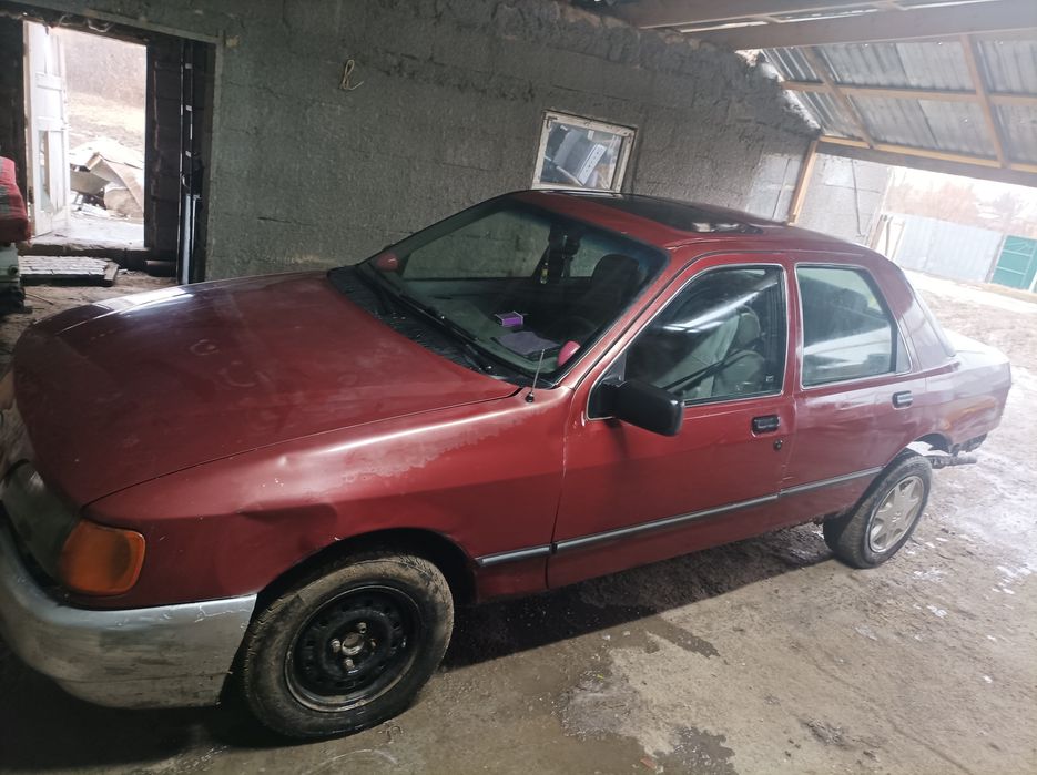 Продам машину срочно