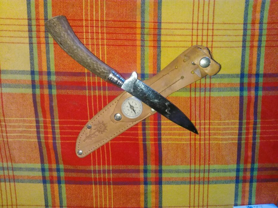 Продавам Антикварен супер ловен нож 7