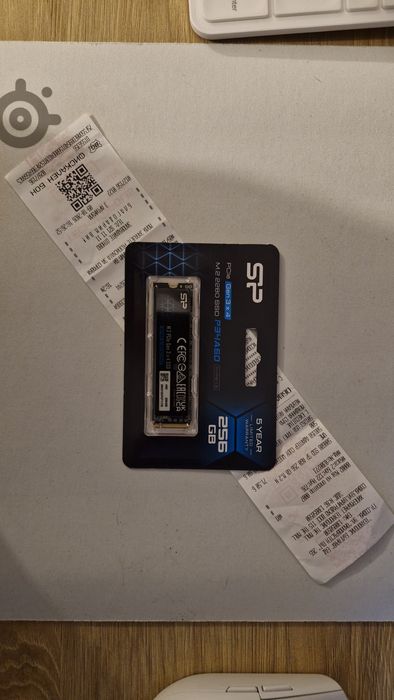 *Чисто ново* SSD SILICON POWER 256GB