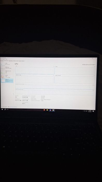 Laptop Lenovo Gaming 15.6" FHD 144Hz AMD Ryzen 7 4800H GTX 1650Ti 4GB