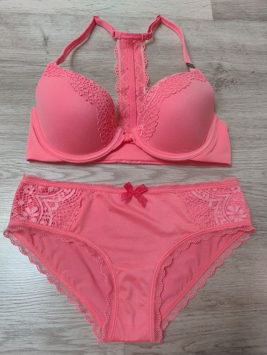 Set sutien si chilot VICTORIA'S SECRET