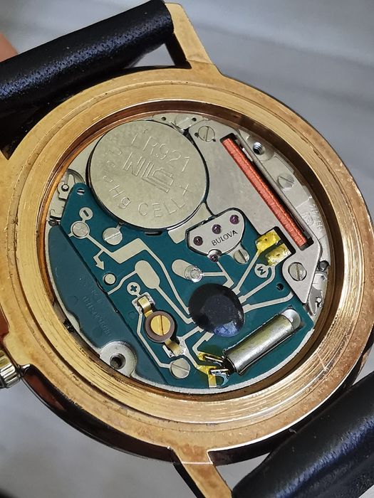 Ceas Bulova - Elvețian - Quartz - 33 mm