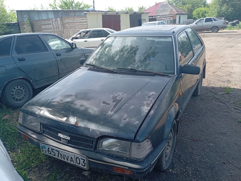 Продам мазду 323