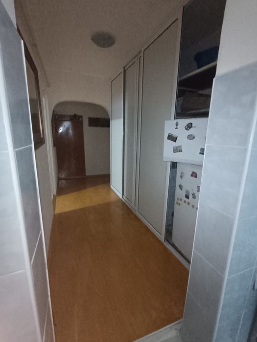 Inchiriez apartament 2 camere