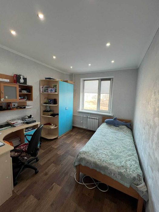 4 комн. Степной-1, 8/9 этаж