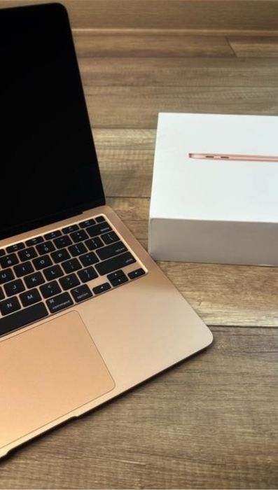 Macbook air 13 розовый