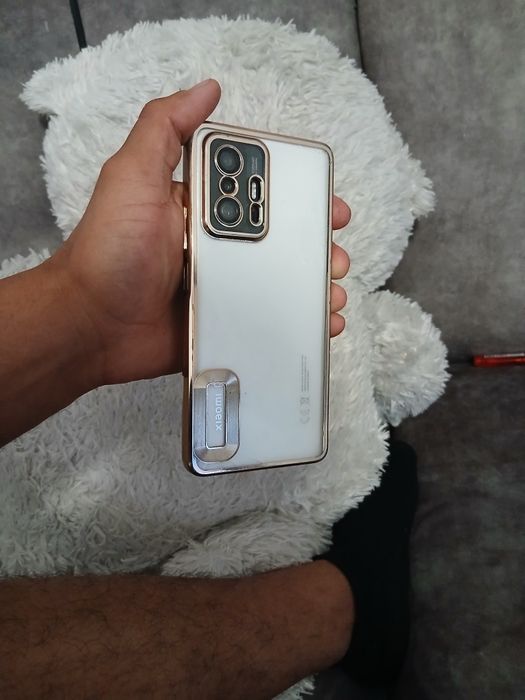 Телефон Xiaomi 11t