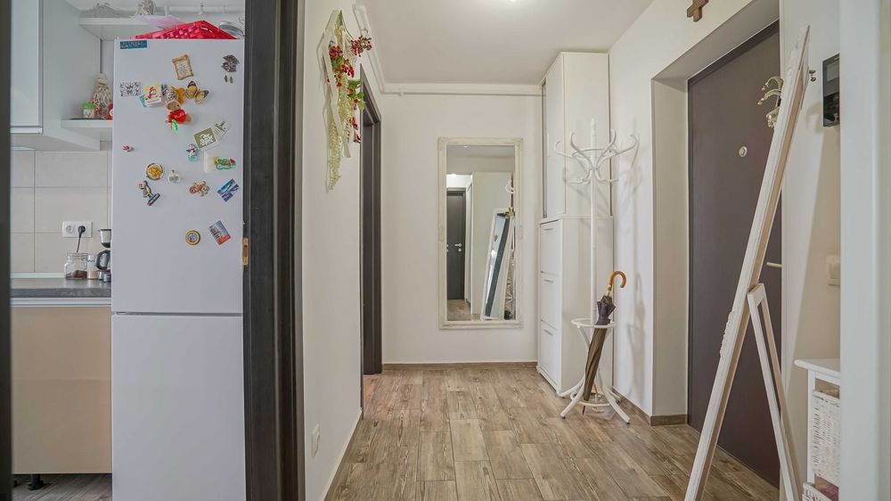 Inchiriere apartament 2 camere, ansamblu Urban Residence, vis-a-vis de Coresi.