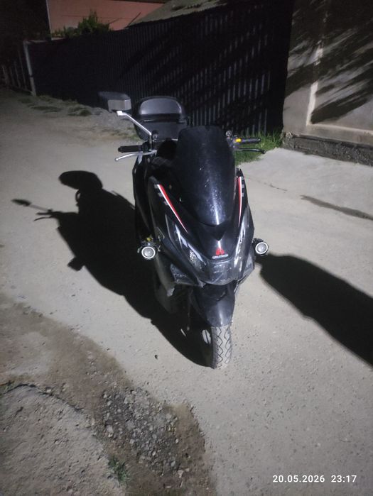 QJmotors 150kubli skutor
