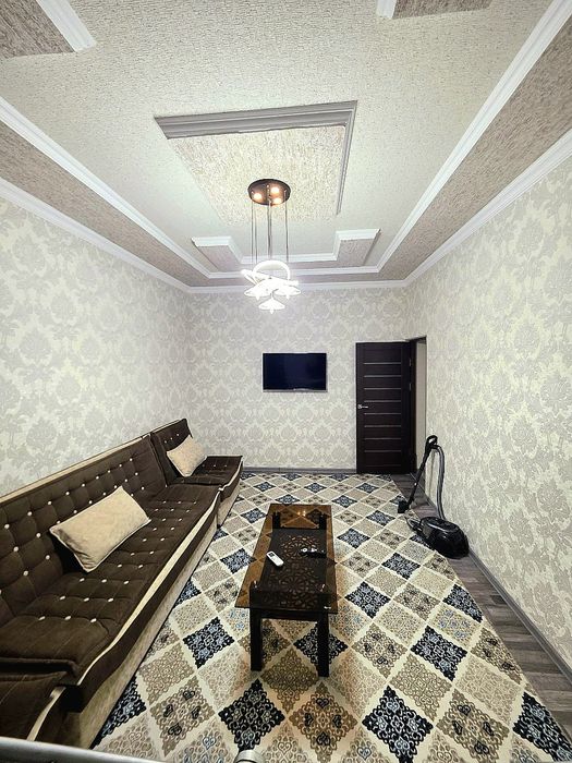 9 Bozor Yangi Xayot Domi