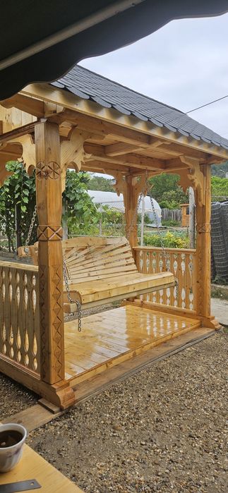Balansoar de gradina scluptat