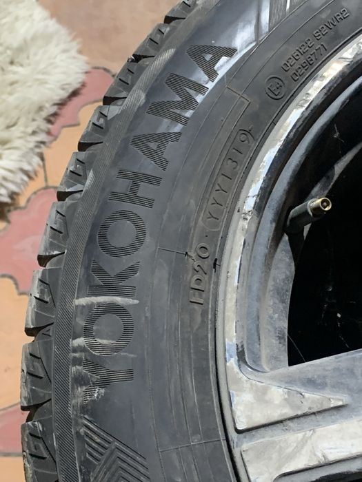 Yokohama 205/60/R16