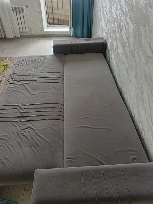 Продам диван раз 230 см