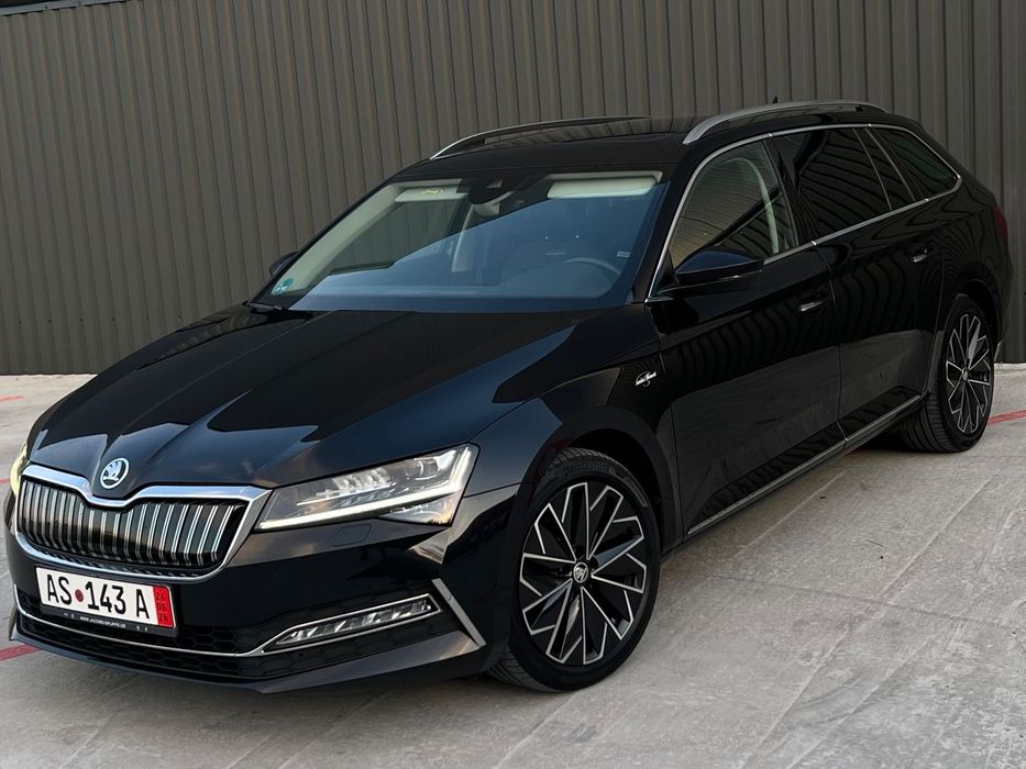 Skoda Superb L&K iV/Hybrid Plug in/218CP/DSG/Far Matrix/Panoramic/Webasto/Cockpit