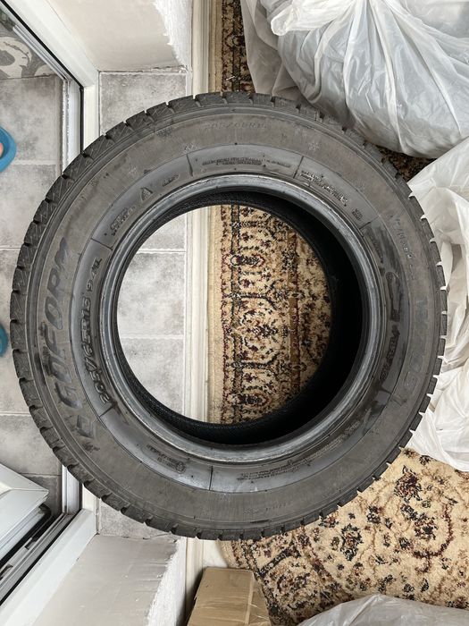 Продам зимние резины