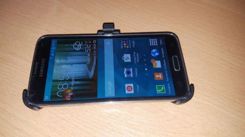 Стойки за телефон