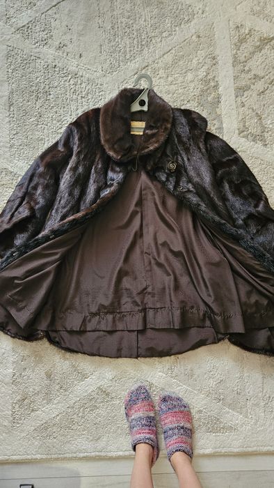 Продам норковую шубу