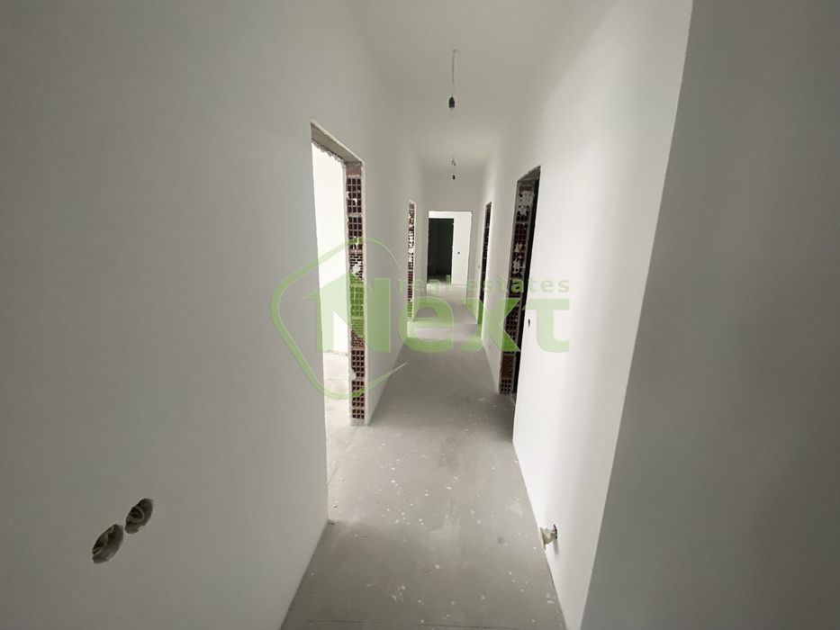 Продава се Четиристаен апартамент в София, Витоша - 209 кв.м за 1890 €/кв.м - Снимка #6