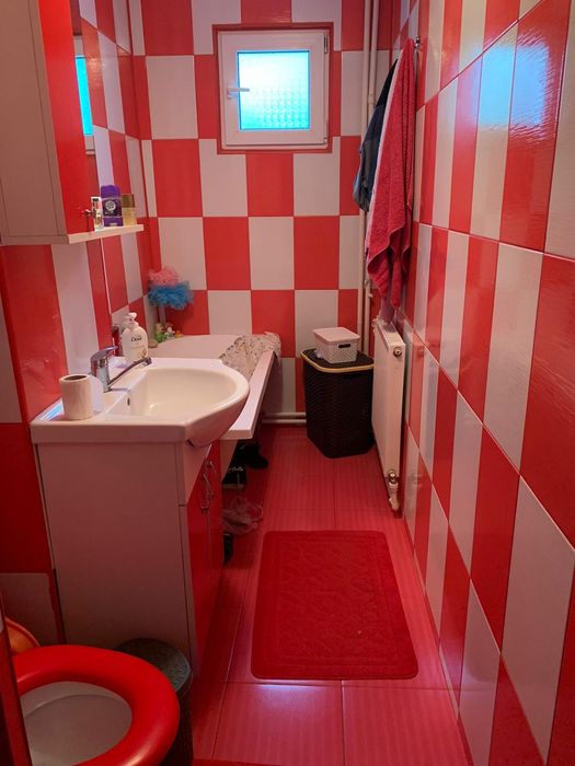 Apartament de închiriat